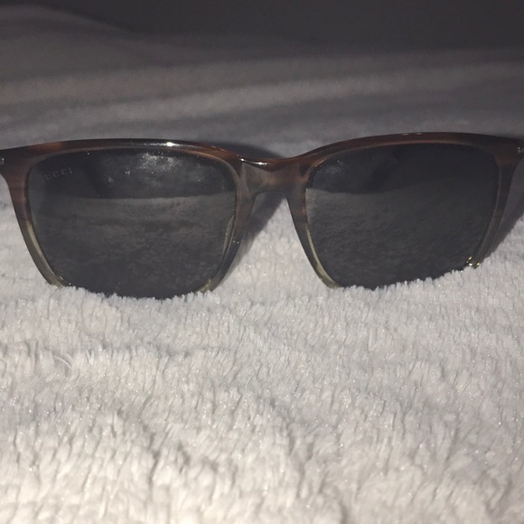 Gucci sunglasses - Picture 2 of 3
